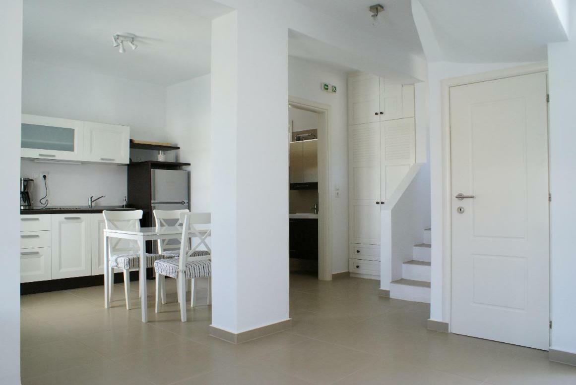 Akrotiraki Apartments Platis Gialos  Exteriör bild